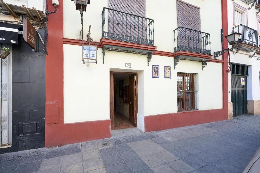 Apartamentos Y Lofts En Triana Севілья Екстер'єр фото