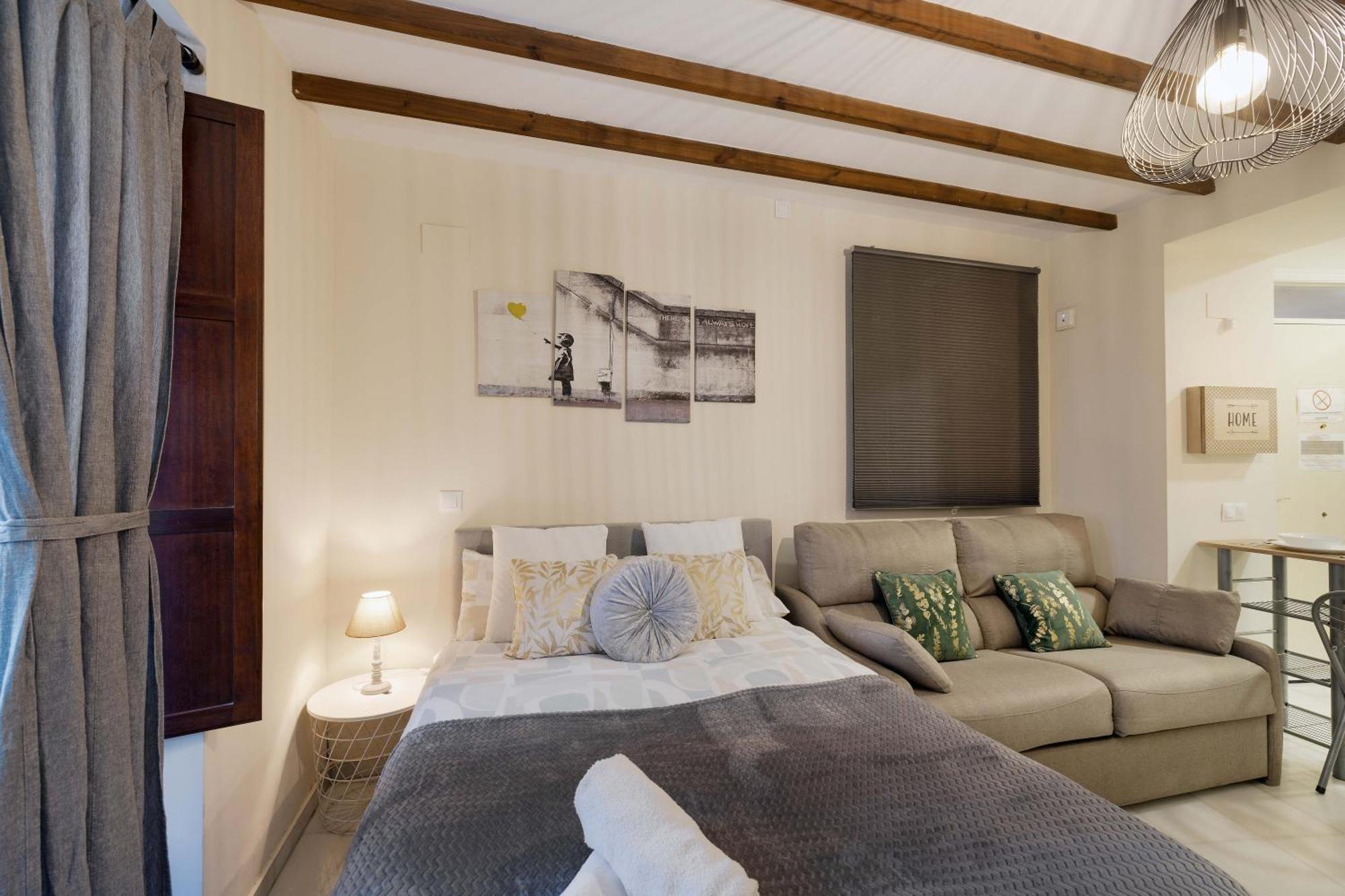 Apartamentos Y Lofts En Triana Севілья Екстер'єр фото