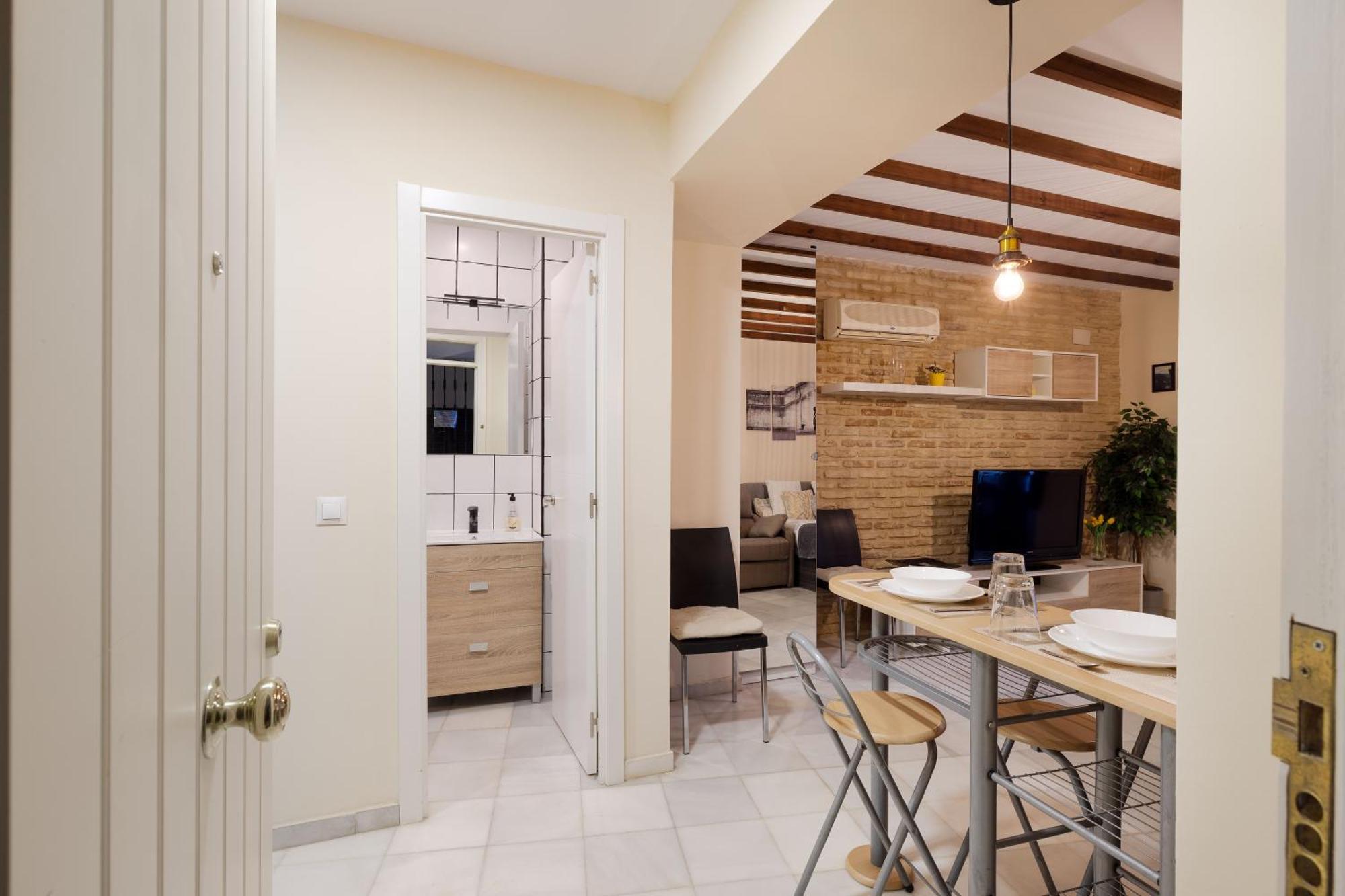 Apartamentos Y Lofts En Triana Севілья Екстер'єр фото